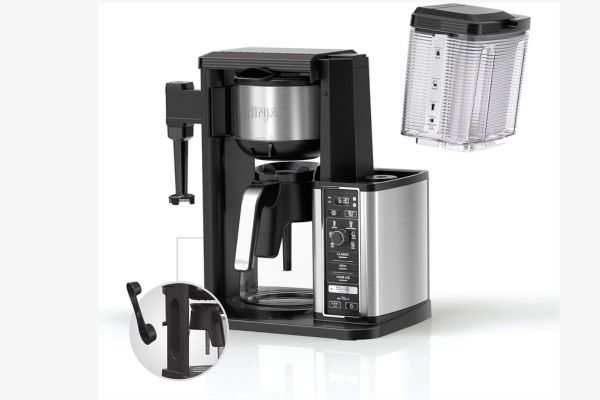 Ninja Specialty Coffee Maker CM401 design