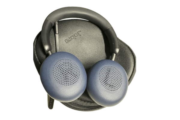 Jabra Evolve2 65 comfort and fit