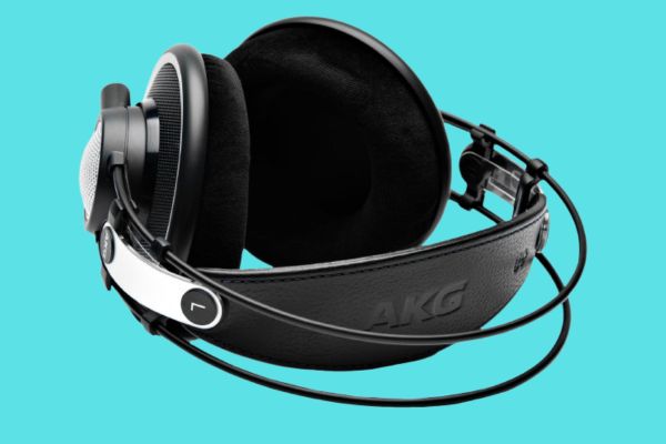 AKG K702 Headphone Comfort and Fit