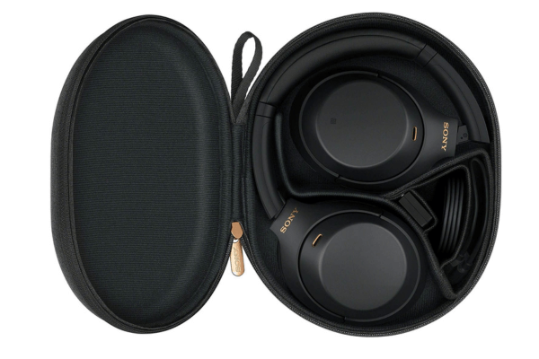 Sony WH-1000XM4 Durability and Portability