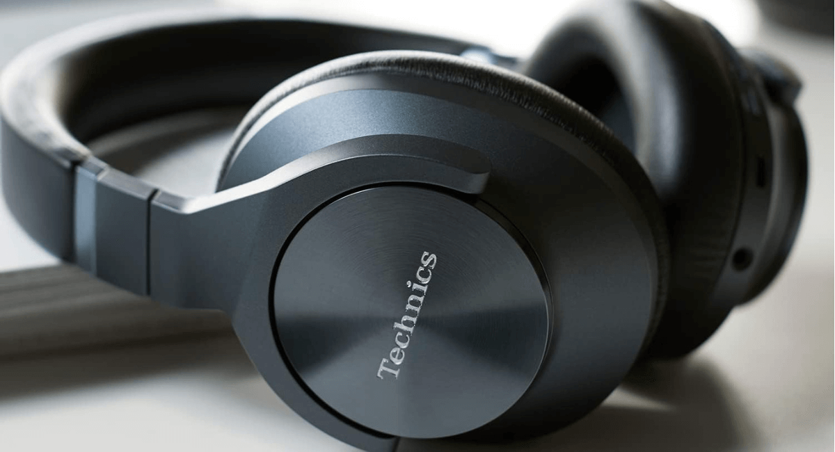 Technics EAH-A800 review