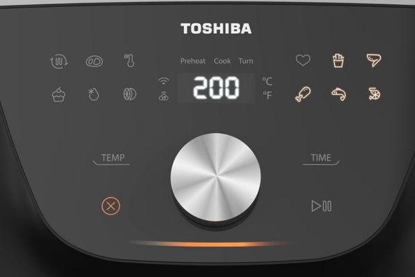 Toshiba 7.7QT Air Fryer User interface