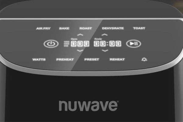 Nuwave Brio Plus 8 Qt Air Fryer User interface