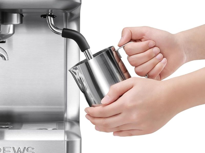 CASABREWS Ultra Espresso Machine milk frother